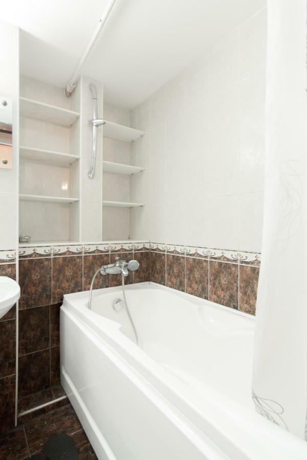 Rent Apartments Grecheskaya 50 โอเดสซา ภายนอก รูปภาพ